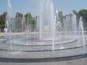 信陽師范學院與楓葉科技公司合作